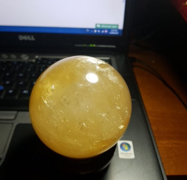 Qủa cầu thạch anh vàng 17