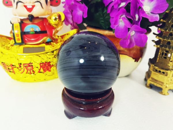 Quả cầu mắt rồng M37