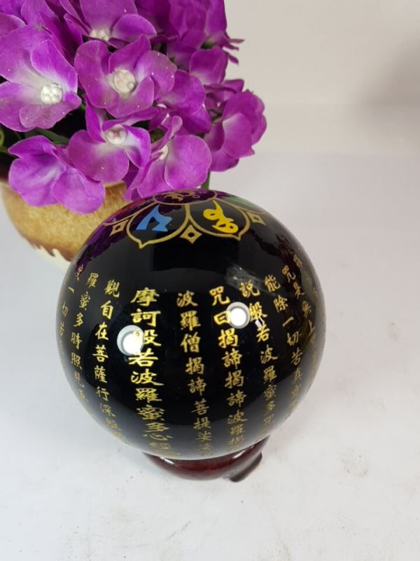 Quả cầu thạch anh đen trạm acmani M84