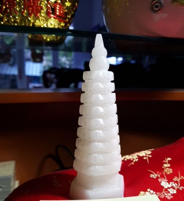 Tháp Văn Xương đá thạch anh trắng 9 tầng M62