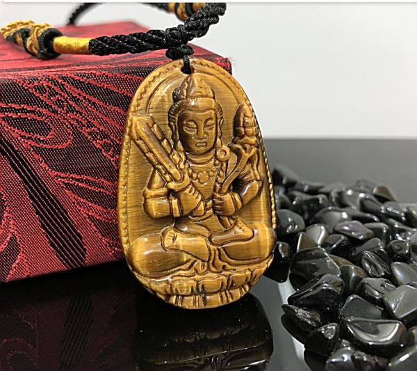 Mặt dây chuyền phật hư không tạng bồ tát độ mệnh tuổi sửu & dần M06